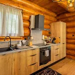 Luxurious In With Sauna Feriehus *